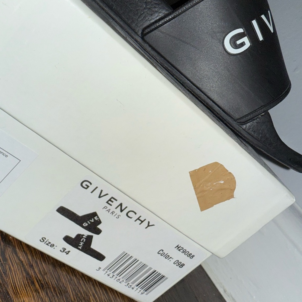 Givenchy Black Logo Slides - Picture 6 of 6